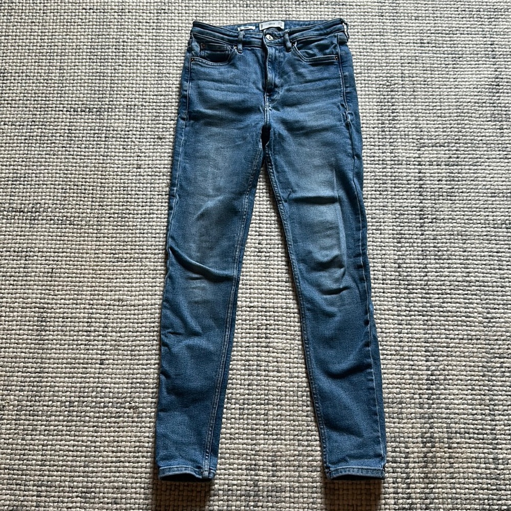 Mango jeans size 4